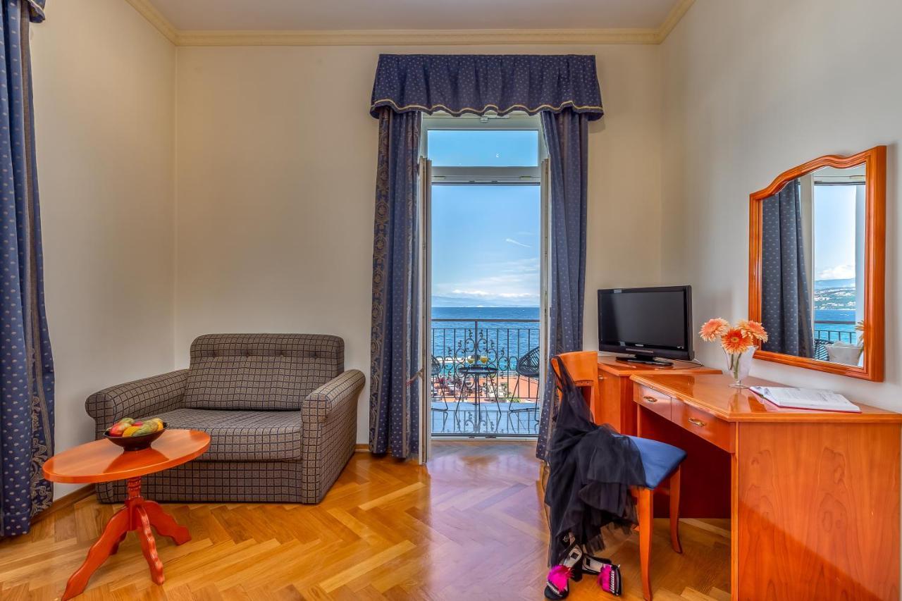 Hotel Galeb Opatija Ngoại thất bức ảnh