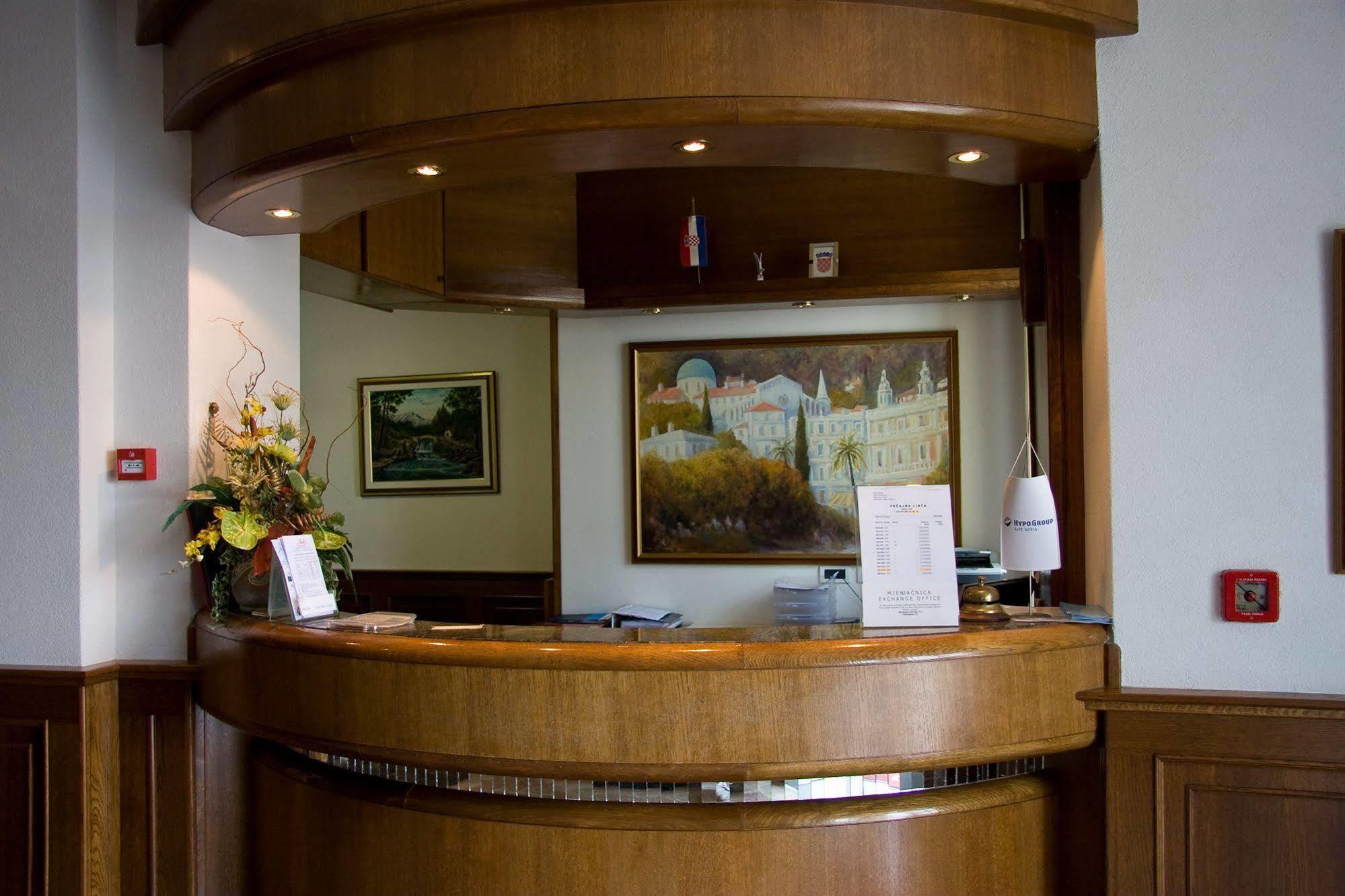 Hotel Galeb Opatija Ngoại thất bức ảnh