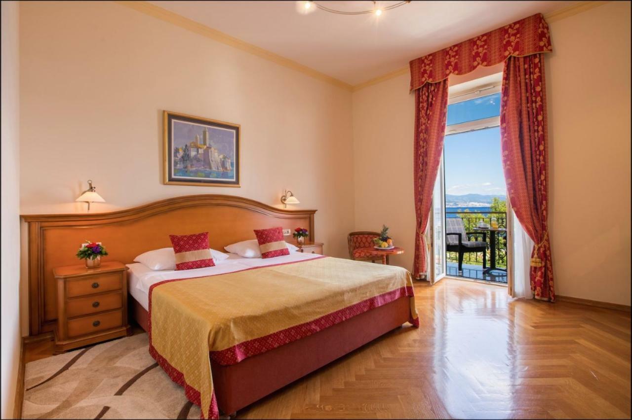 Hotel Galeb Opatija Ngoại thất bức ảnh