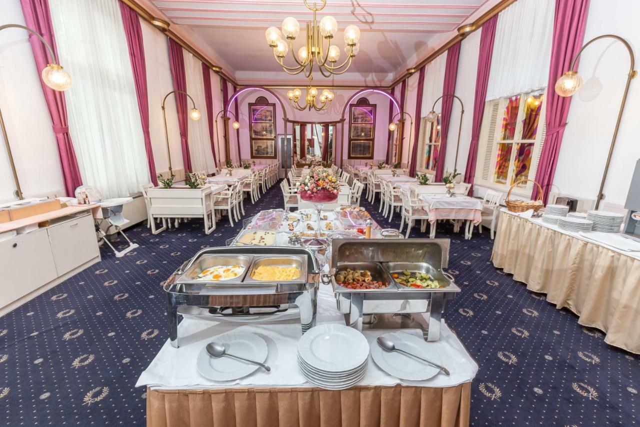 Hotel Galeb Opatija Ngoại thất bức ảnh